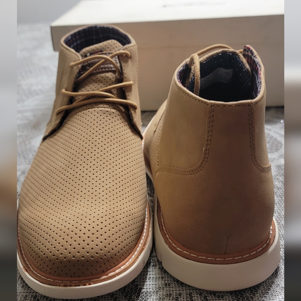 Ben Sherman Kirk Chukka, Color Tan Size 13, With M.
